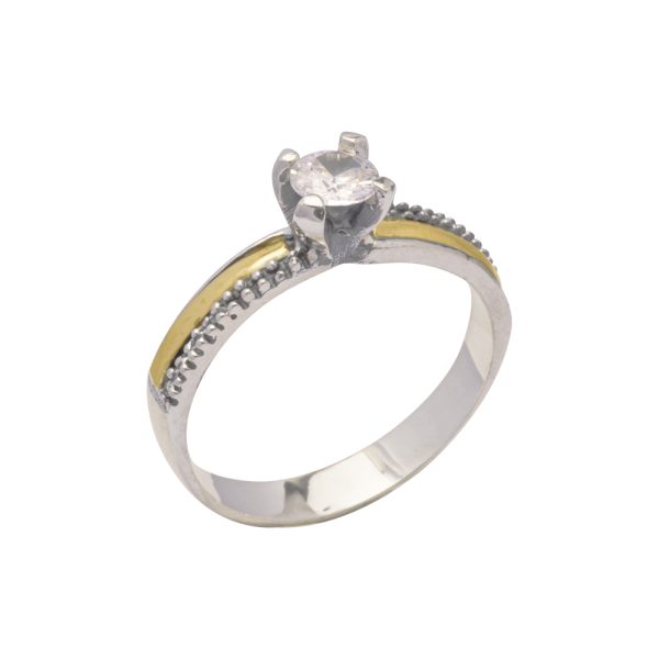 Anillo Solitario con Circón. Plata Italiana 925. Envejecido con Laminas de Oro. SKU:PAN1491022#44-B-09. Peso de Gramos Abajo de Tallas. Brilho.
