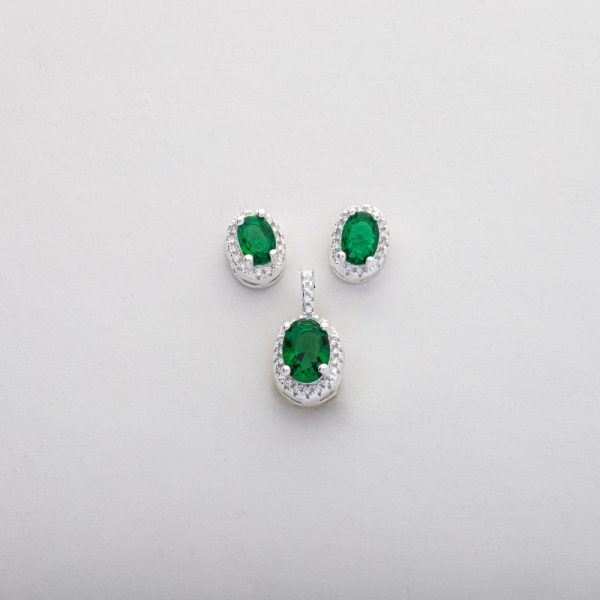 Conjunto de Dije y Aros Topo. Plata Italiana 925. Peso de 3,8 Gramos. Circón en 4 Diferentes Colores. Micro Circones Blancos SIN CADENA. SKU: PJS0722010#209 Brilho