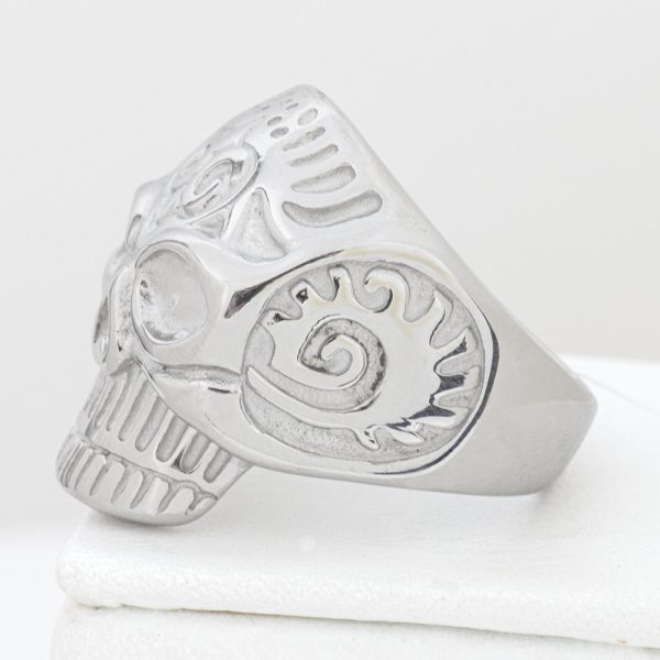 Anillo Diseño Calavera. Acero Quirúrgico 316. Talla 30 - US 13. Género Unisex. SKU: AAN0910104-08-T13 Brilho