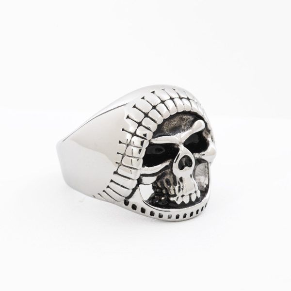 Anillo calavera indio. Diseñor Calavera Liso. Género Unisex. Talla 27 - US 13. Acero Quirúrgico 316. SKU: AAN0910104-02-T13 Brilho.
