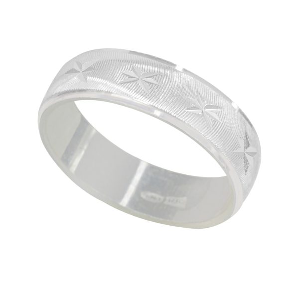 Anillo de compromiso con diseño en talla 17 y 3,4gr Brilho