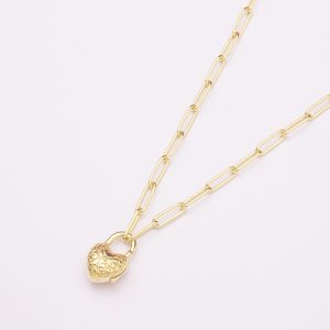Collar de Plata Italiana 925. Diseño: Collar Corazón con Baño en Oro. Largo de 40cm. SKU: PCO0920019-ORO Brilho.