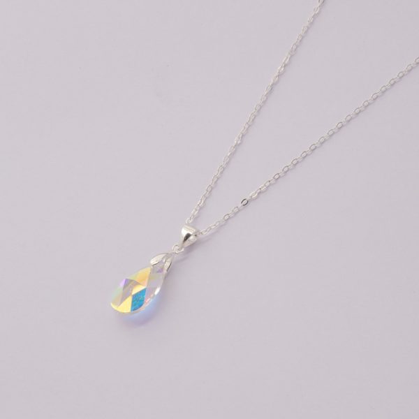 Collar de Plata Italiana 925. Diseño: Cristal Gota Tipo Swarovski. Largo de 40cm. SKU: PCO0920021-GO Brilho. 