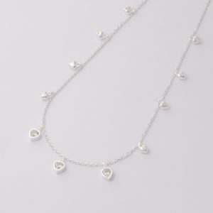 Collar de Plata Italiana 925. Diseño: Corazón de Circón. Corazónes lisos. Largo de 40cm. Peso de 5,9 Gramos. SKU: PCO1020012-5,9GR3C. Brilho.