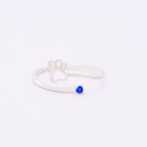 Anillo Ajustable. Plata Italiana 925. Peso Desde: 0,8 a 1,8 Gramos. Circones de Colores. Diseño Mano de Perrito con Circón de Color. Tallas Variadas. SKU: PAN9120005-AX7 Brilho.