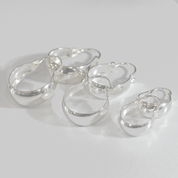 Aros Bote. Plata Italiana 925. Peso de 1,7 Gramos. Ancho: 1,2mm Alto: 1,8mm. PCA0121008-Q.W Diseño Liso Brillante. Brilho.