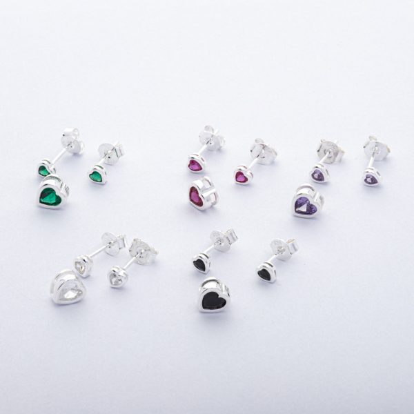 Conjunto Dije y Aros Topo Punto de Luz. Plata italiana 925. Diseño Corazones. Conjunto con Circones en 5 Colores. Peso de 1.06 en Gramos por Unidad. SKU: PJS0220023#210. Brilho