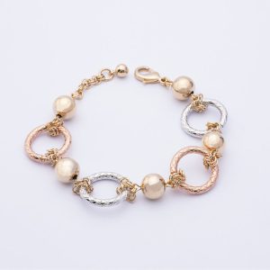 Pulsera baño en oro 18k. Pulsera de Dama. Balines de 8mm. Argollas 1,9mm. Gold Filled. SKU: GPU0344015 Brilho